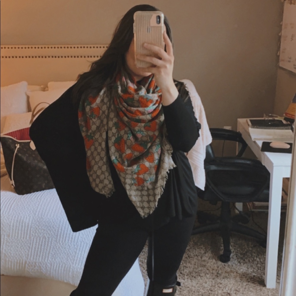 Meet your Posher, Fabiola